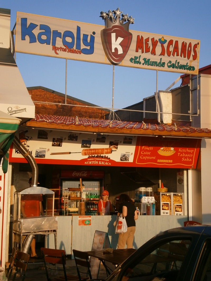 karoly_kurtoskalacs_mamaia_butoaie.jpg